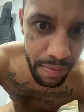Stripchat Nude Webcam of Novinhofalcon