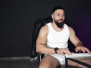 Stripchat Nude Webcam of mattmasterss