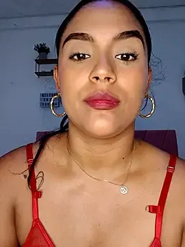 Stripchat Free Live Porn of victoria_roussee