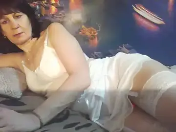 Stripchat Live Sex Cam of Laura_Kiss