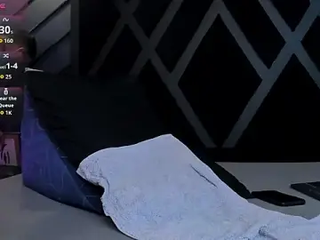 Stripchat Watch Live Sex Cams of lorenzo_walker_1