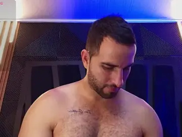 Stripchat Live Sex Cam of lorenzo_walker_1