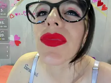 Stripchat Sex Cam of IsisNoir