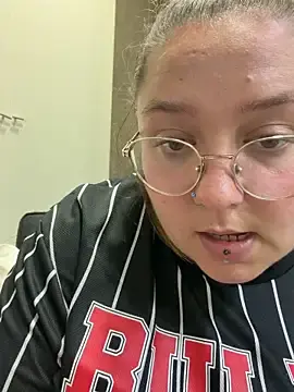 Stripchat Nude Webcam of _maracr19_