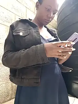 Stripchat Adult Webcam of Broan_me