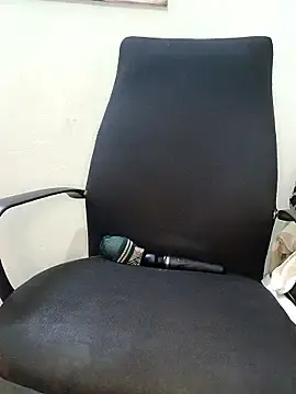 Stripchat Free Porn Cam of PervertPreggy