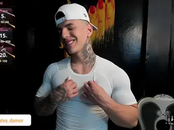 Stripchat Best live sex cam show of SalvatoreDmore