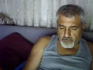 Stripchat Adult Video Chat of alemci_7434