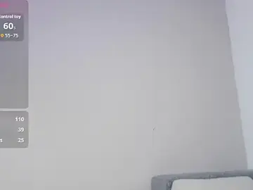 Stripchat Free Porn Cam of queen_adhara