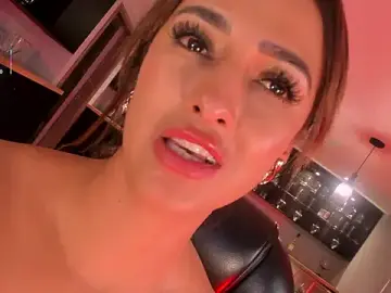 Stripchat Adult Webcams of SofiaReyes1