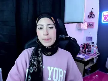 Stripchat Best live sex cam show of chaymae_nah_