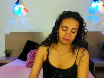 Stripchat Best live sex cam show of luxury_couple_01