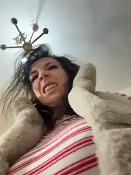 Stripchat Adult Webcam of Almmaxxxx