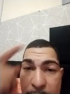 Stripchat Live Porn of Leopedra2211