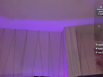 Stripchat Live Sex Cam of MaiaCollins