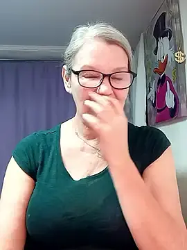 Stripchat Sex Cam of irinamaux