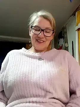 Stripchat Nude Webcam of irinamaux