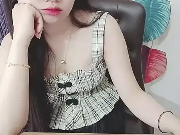 Stripchat Best live sex cam show of Ari-sweety