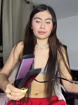 Stripchat Watch Live Sex Cams of Stormi_th