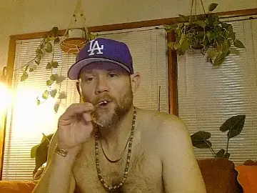 Stripchat Sex Cam of marcus_graves_13