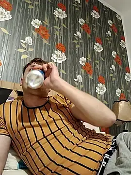 Stripchat Best Webcam of Levarboy