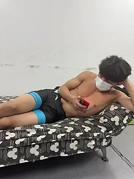 Stripchat Sex Cam of Mrwangjjkk