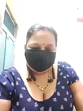 Stripchat Adult Video Chat of PINKI_024