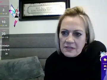 Stripchat Adult Video Chat of Milfshake227