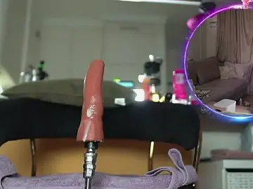 Stripchat Nude Webcam of Miss69Ri99