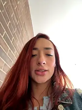 Stripchat Free Porn Cam of ariiel_