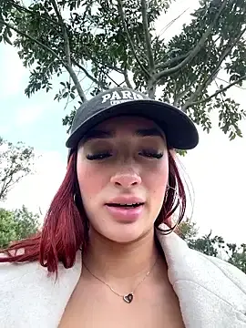 Stripchat Best live sex cam show of ariiel_