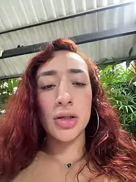 Stripchat Nude Webcam of ariiel_