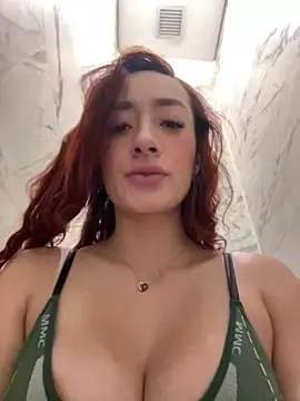 Stripchat Watch Live Sex Cams of ariiel_
