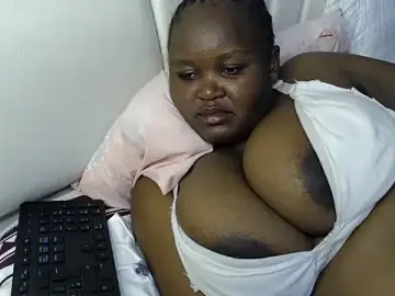 Stripchat Live Sex Cam of Brizzy_dee