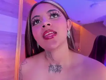 Stripchat Live Sex of Cori_Paige