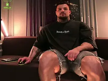 Stripchat Adult Webcam of OliverSport