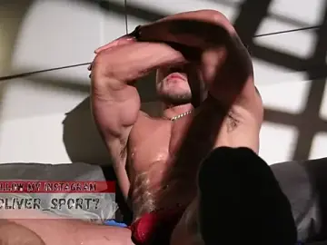 Stripchat Adult Webcam of OliverSport