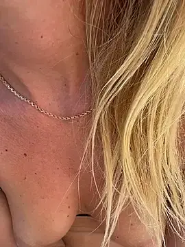 Stripchat Free Live Porn of Lady_Liaa