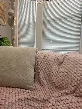 Stripchat Sex Chat of LoveShae_