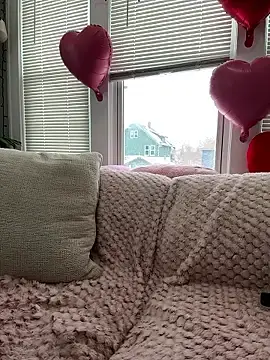 Stripchat Watch Live Sex Cams of LoveShae_