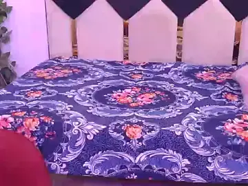 Stripchat Nude Webcam of Shinykrishaa