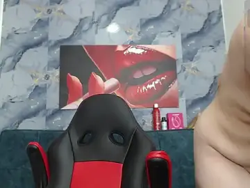 Stripchat Sex Cam of sophia_frank