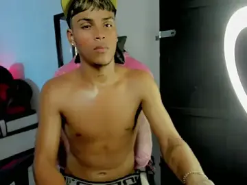 Stripchat Sex Chat of Angel_foxc_