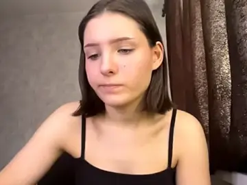 Stripchat Adult Webcams of FoxieFlare