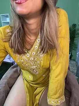 Stripchat Live Sex Cam of sanskari_girl