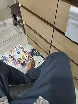 Stripchat Watch Live Sex Cams of tomdear