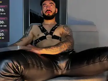 Stripchat Best live sex cam show of MarkWalker__