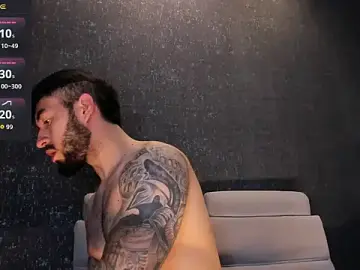 Stripchat Nude Webcam of MarkWalker__