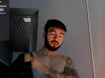 Stripchat Free Porn Cam of MarkWalker__