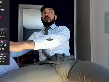 Stripchat Live Sex Cam of MarkWalker__